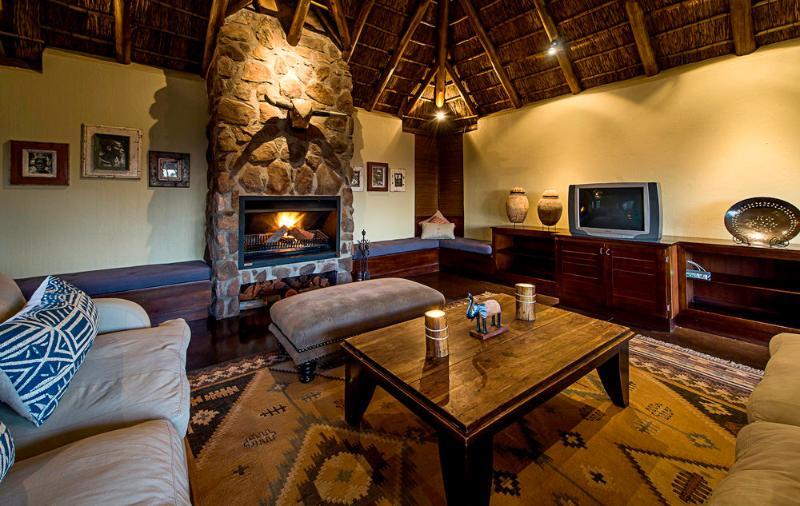 Tshwene Lodge Vaalwater Exteriör bild