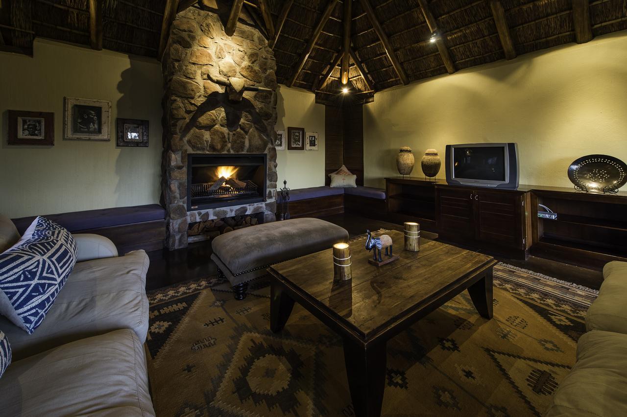 Tshwene Lodge Vaalwater Exteriör bild